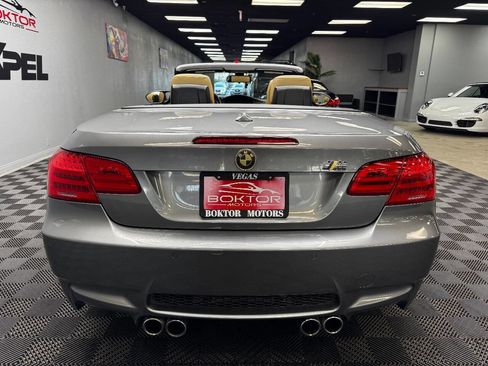 Used 2011 BMW M3 Convertible image 16