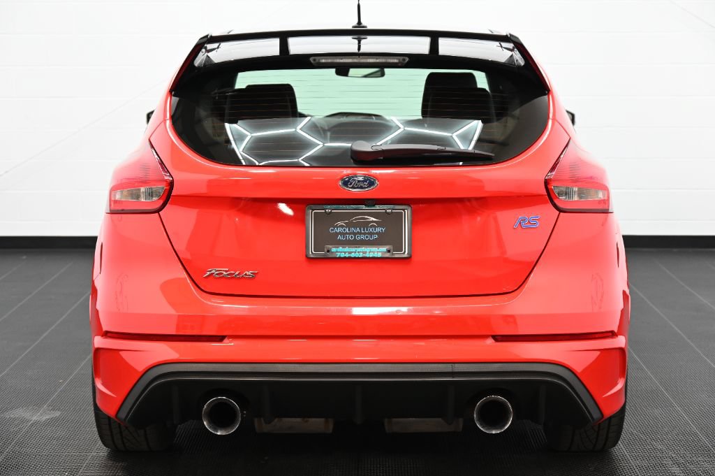 Used 2018 Ford Focus RS AWD/4WD image 4