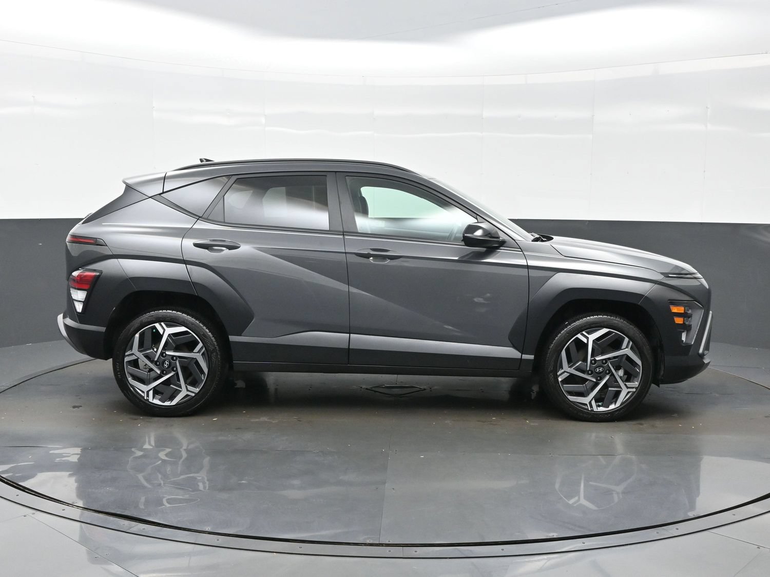 Used 2026 Hyundai Kona SEL Premium AWD/4WD image 7