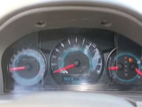Used 2012 Ford Fusion SEL FWD image 16