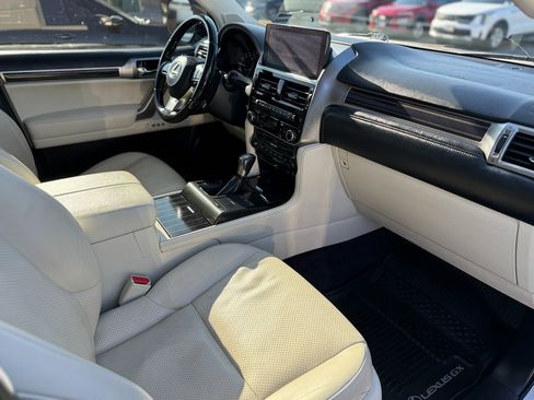 Used 2022 Lexus GX 460 Luxury image 4