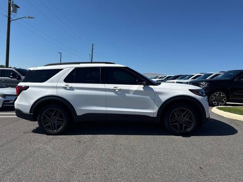 Used 2025 Ford Explorer ST w/ Sun And Sound Package RWD image 1