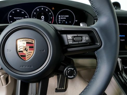 New 2026 Porsche Panamera 4 image 11