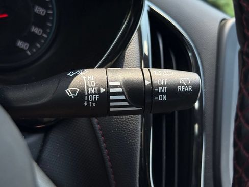 Used 2023 Chevrolet Equinox RS AWD/4WD image 23