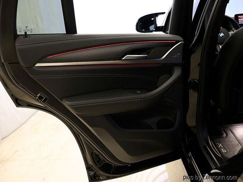 Certified 2024 BMW X4 M40i image 31