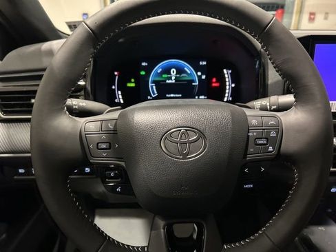 New 2026 Toyota Camry SE FWD image 9