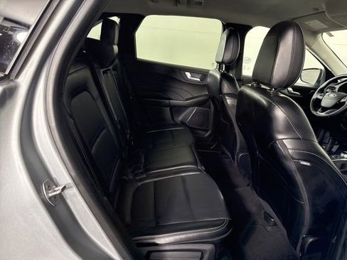 Used 2024 Ford Escape Platinum image 19