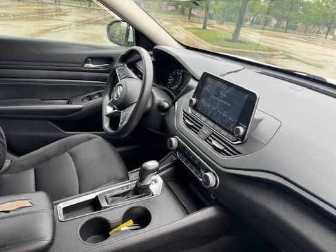 Used 2019 Nissan Altima 2.5 S image 29