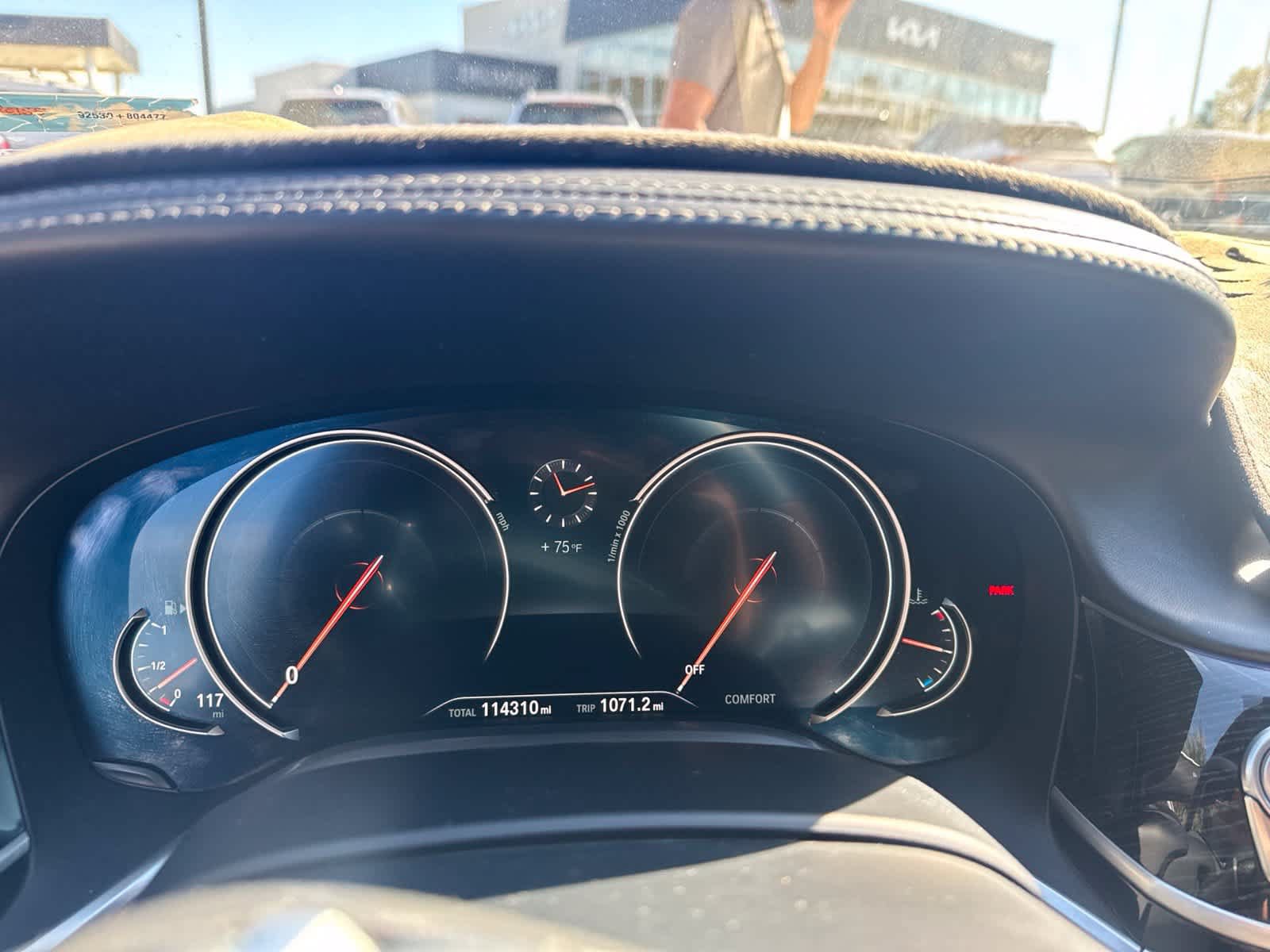 Used 2017 BMW 750i RWD image 10