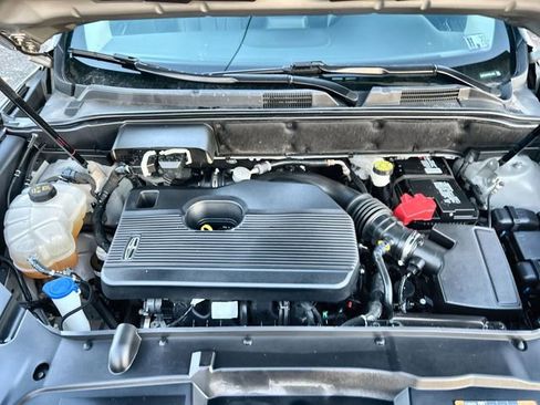 Used 2021 Lincoln Nautilus Reserve image 19