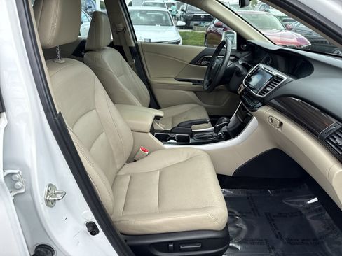 Used 2016 Honda Accord EX-L image 34