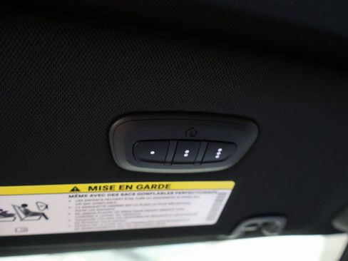 New 2026 Chrysler Pacifica Limited w/ S Appearance Package image 30