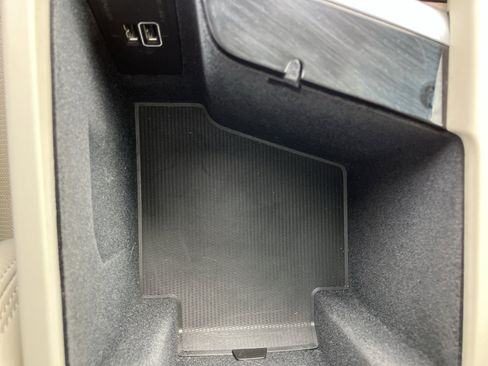 Used 2021 Volvo XC60 T6 Inscription w/ Advanced Package image 23