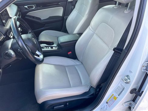 Used 2024 Honda Civic Touring image 18