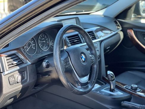 Used 2015 BMW 328i xDrive Sedan AWD/4WD image 12