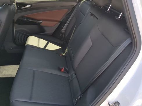 Certified 2022 Volkswagen ID.4 Pro S image 17