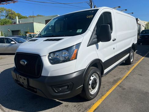 Used 2021 Ford Transit 250 Low Roof RWD image 1