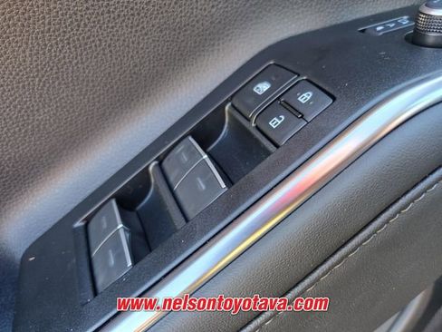 New 2026 Toyota Highlander Platinum image 14