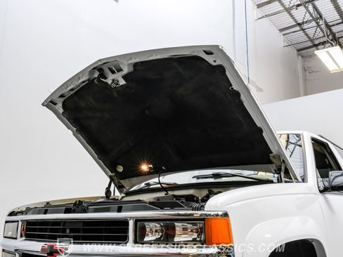 Used 1997 Chevrolet Tahoe Z71 4X4 w/ Preferred Equipment Group 3 image 38