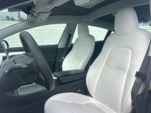 Used 2021 Tesla Model 3 Long Range image 9