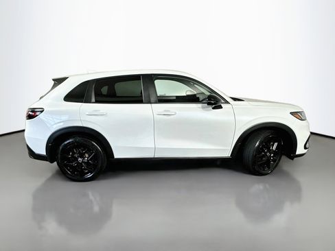 Used 2024 Honda HR-V Sport image 8