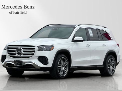 Used 2025 Mercedes-Benz GLS 450 4MATIC image 1