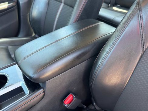 Used 2025 Nissan Altima 2.5 SR FWD image 9