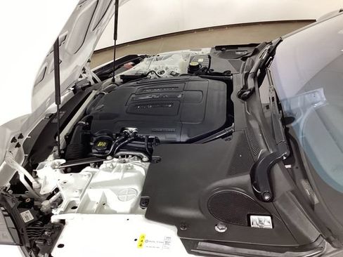 Used 2018 Jaguar F-TYPE Convertible RWD image 41