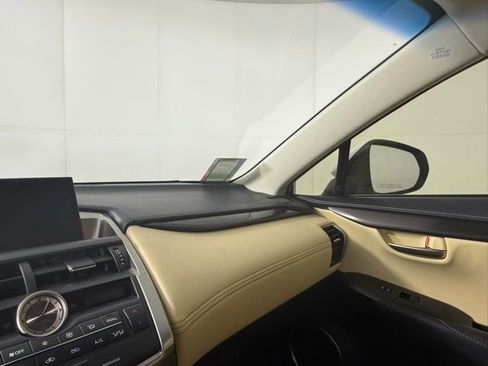 Used 2015 Lexus NX 200t FWD image 20