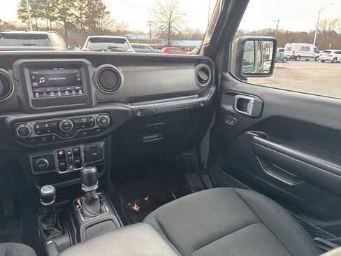 Used 2021 Jeep Wrangler Unlimited Sport image 11