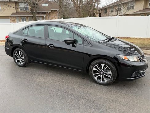 Used 2015 Honda Civic EX image 4