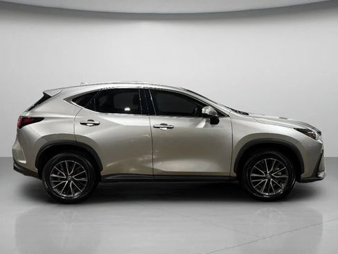 Used 2023 Lexus NX 350 AWD image 2