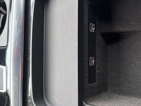 Used 2025 Audi Q7 3.0T Premium Plus image 19