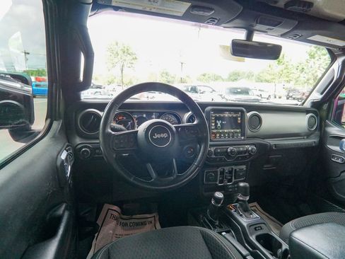 Used 2021 Jeep Wrangler Unlimited Sport AWD/4WD image 12