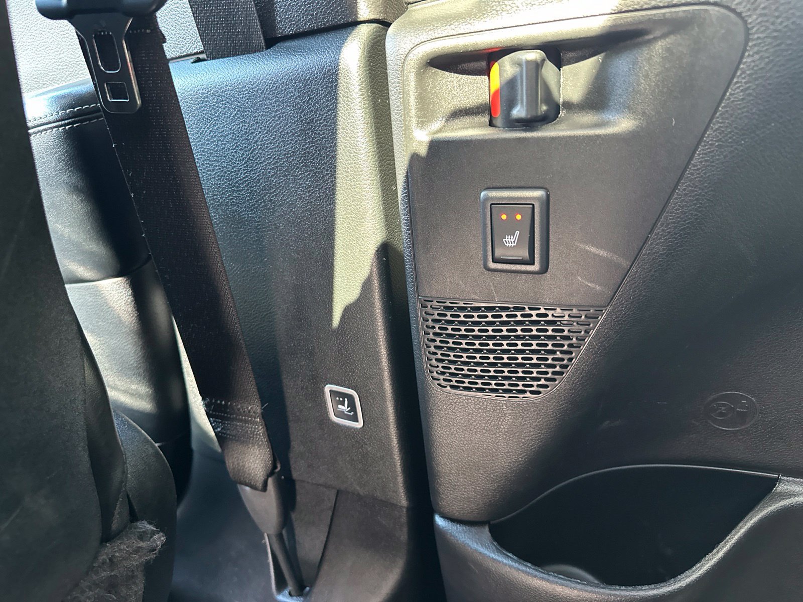 Used 2019 Chrysler Pacifica Limited FWD image 28