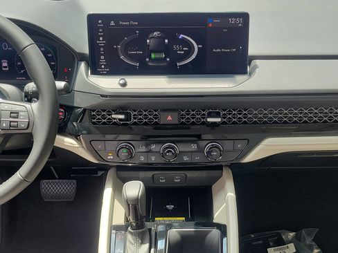 New 2025 Honda Accord EX-L image 9