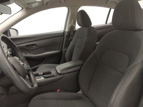 Used 2024 Nissan Sentra S FWD image 17