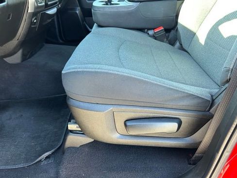 Certified 2022 RAM 1500 Classic Warlock w/ Technology Package I AWD/4WD image 30