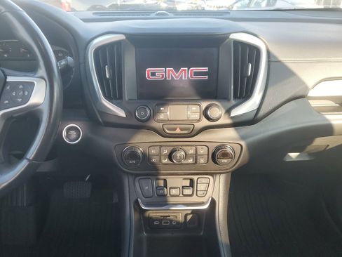 Used 2020 GMC Terrain SLT w/ Preferred Package image 11