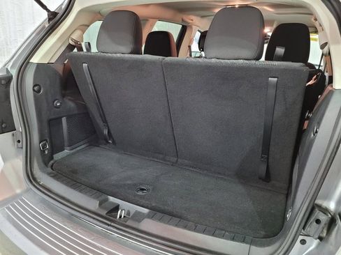 Used 2020 Dodge Journey SE image 44