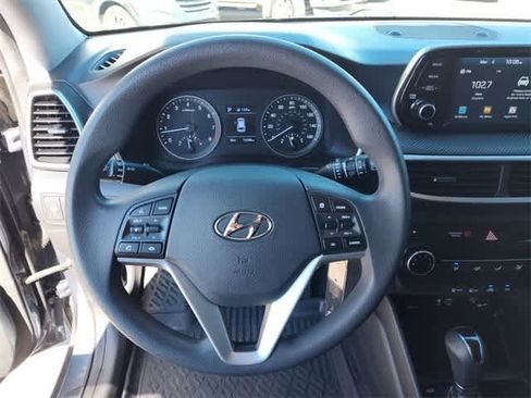 Used 2019 Hyundai Tucson SE image 19