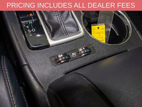 Used 2019 Toyota Highlander Limited FWD image 20