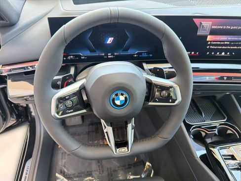 New 2027 BMW 550e xDrive w/ Executive Package AWD/4WD image 17