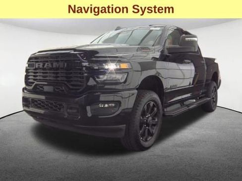 Used 2025 RAM 2500 Big Horn AWD/4WD image 4