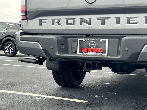 New 2026 Nissan Frontier SV w/ All-Weather Content Package image 10