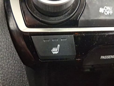 Used 2019 Honda Civic EX image 29