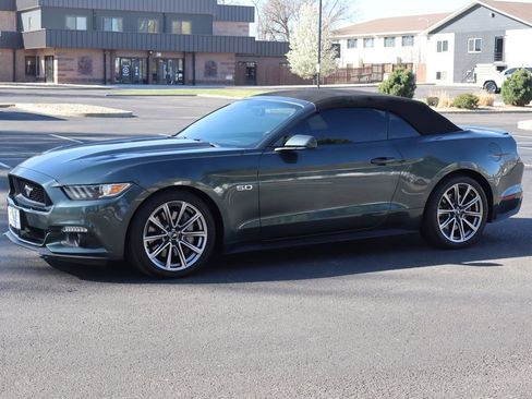 Used 2015 Ford Mustang GT Premium w/ Equipment Group 401A image 10