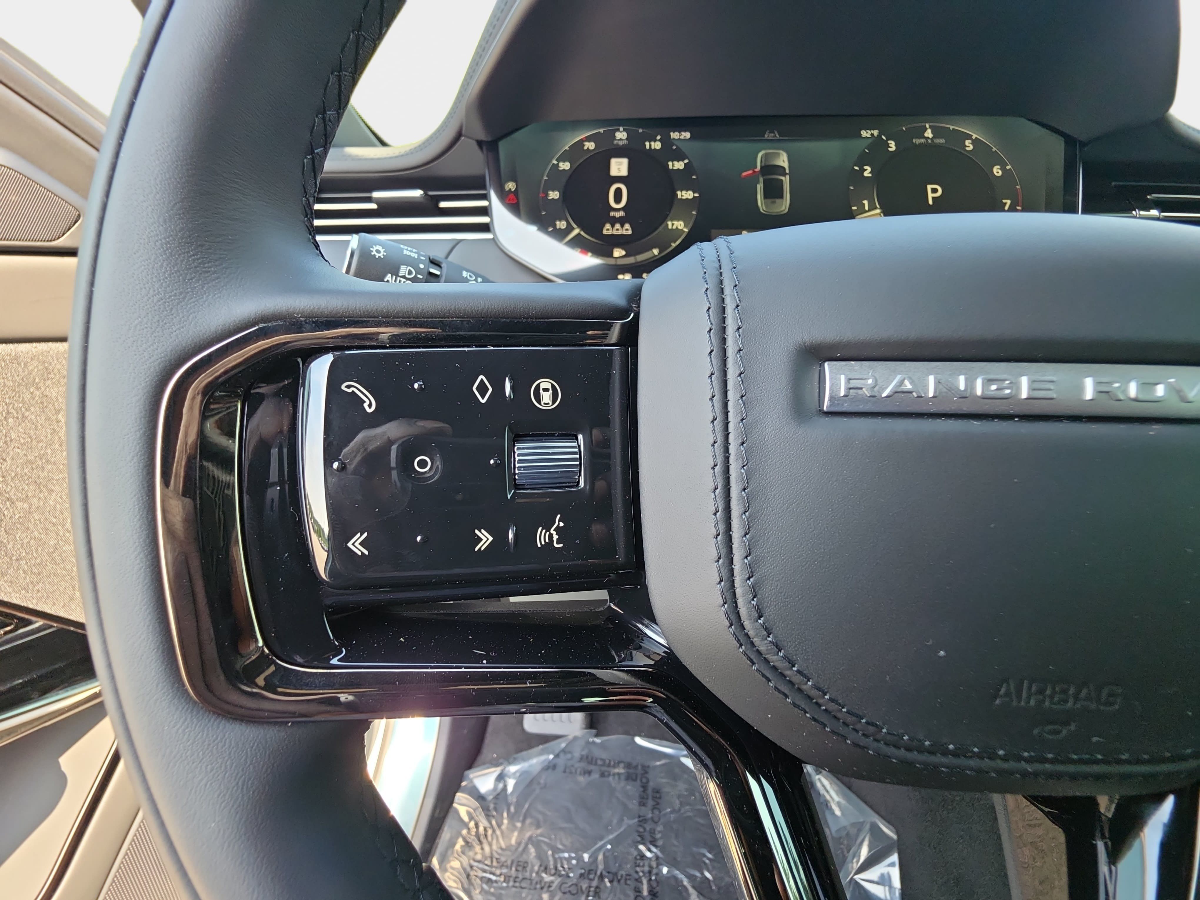 New 2026 Land Rover Range Rover Sport Dynamic SE AWD/4WD image 18