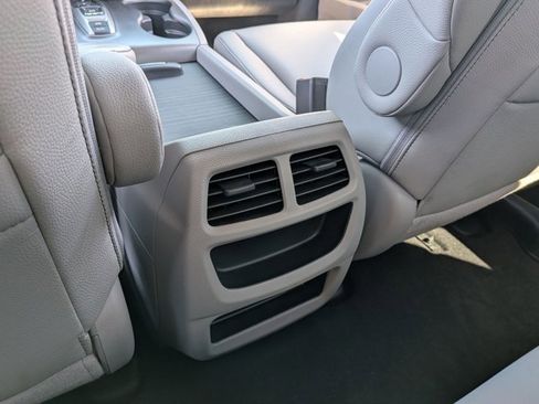 Used 2023 Honda Ridgeline RTL image 19