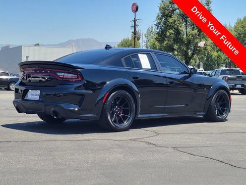 Used 2023 Dodge Charger SRT Hellcat w/ Harman/Kardon Audio Group RWD image 4